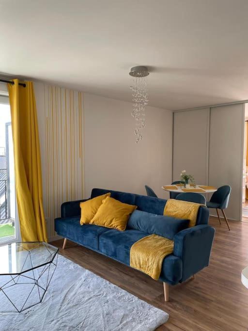 Appartement 3P Gare Terrasse Et Parking Prive Франконвиль Экстерьер фото
