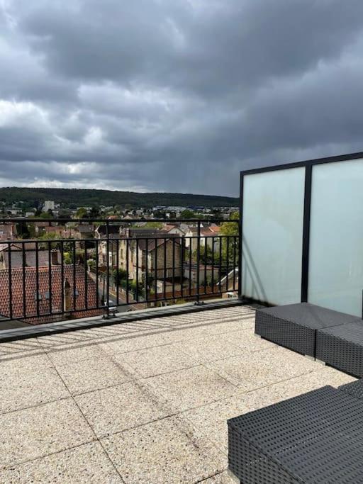 Appartement 3P Gare Terrasse Et Parking Prive Франконвиль Экстерьер фото